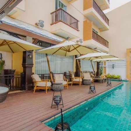 Sarita Cha Let And Spa Pantai Jomtien Luaran gambar