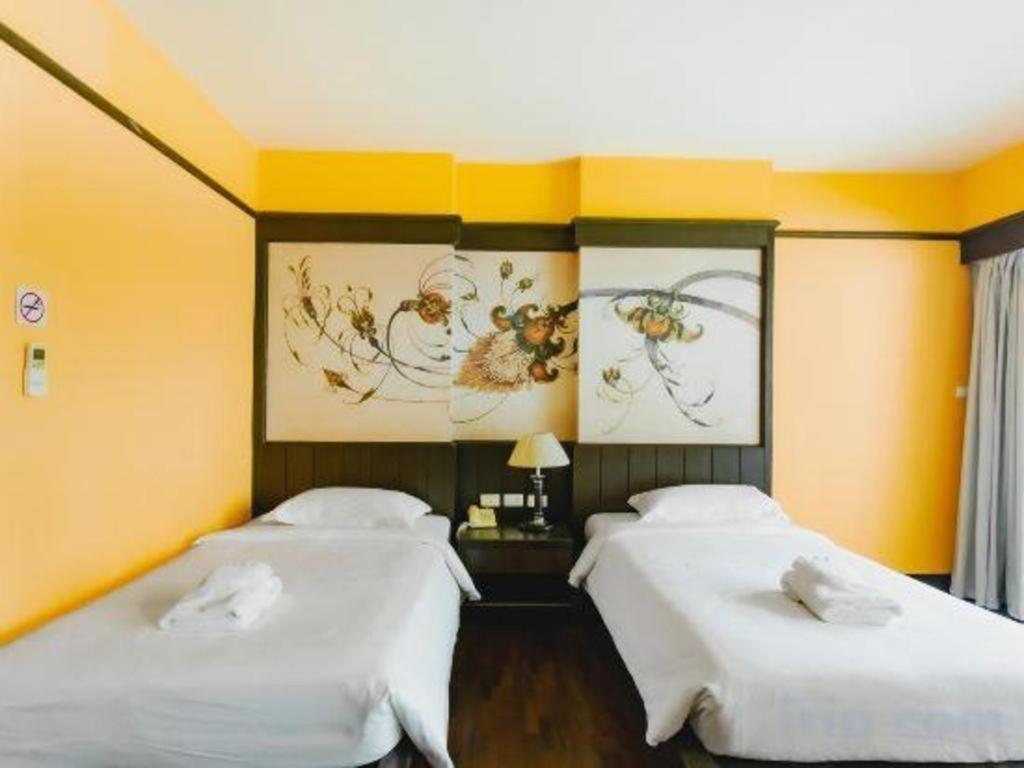 Sarita Cha Let And Spa Pantai Jomtien Luaran gambar